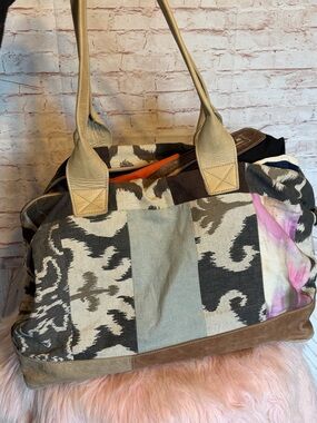 Vintage Veeshee custom patchwork leather & canvas bohemian/aztec duffle